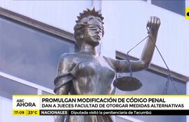 Promulgan modificación del código penal
