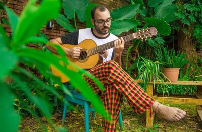 Oriundo del Chaco argentino, el cantautor Lalo Aguilar actuará en Asunción.