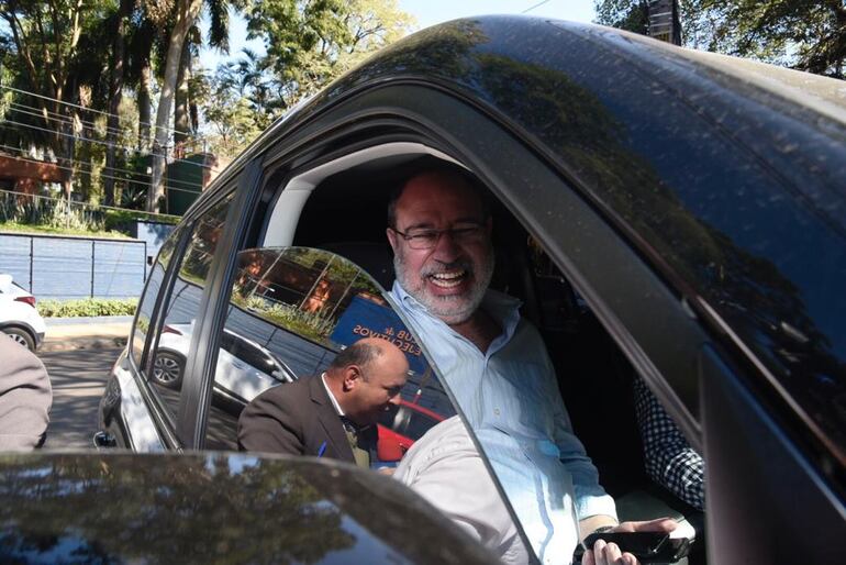 Reunión en la casa de HC.