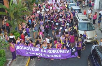 marcha-de-mujeres-8m-lucha-144327000000-1727269.jpg