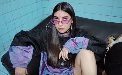 La rapera Mismaella estará hoy en el escenario del patio del Centro de Convenciones Mariscal, a partir de las 18:35, presentando canciones como “Toma”.