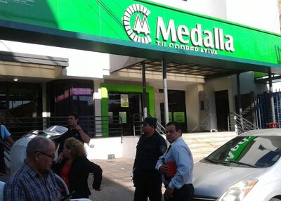 /pf/resources/images/abc-placeholder.png?d=2396