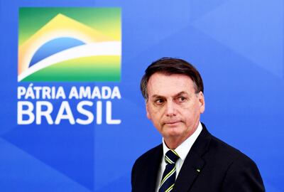 El presidente brasileño, Jair Bolsonaro, enfrenta una crisis política por acusaciones de una presunta intención de injerencia en investigaciones de casos criminales.