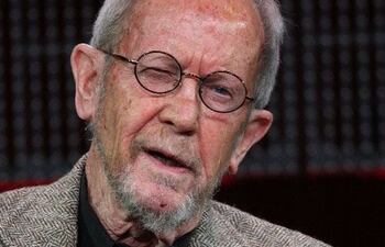 el-escritor-norteamericano-elmore-leonard-fallecio-en-la-vispera--195637000000-591175.jpg