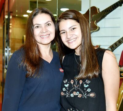 Wilma Piris y Leticia Ruiz.