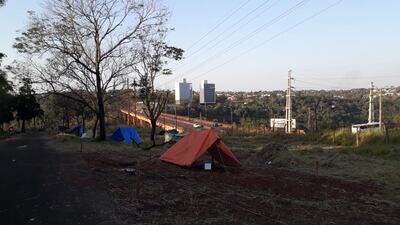 El pequeño murió de sed a los cinco meses.