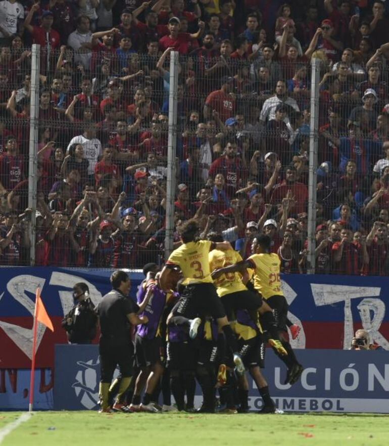 El festejo ecuatoriano en la Olla.