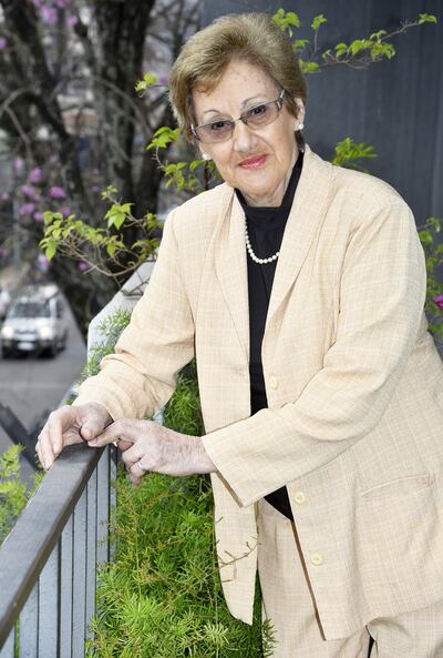 Formadora de cantantes. A lo largo de más de medio siglo, la profesora Ñeca González pulió el talento y la voz de incontables artistas que brillan en el escenario.