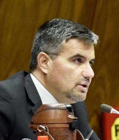 El diputado Édgar Acosta, representante de Central por el PLRA, lamentó la falta de debate sobre el caso de lavado.