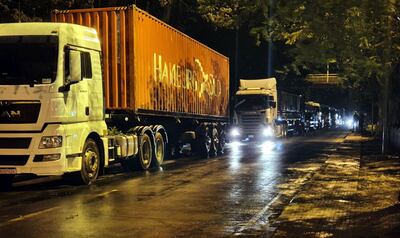 La fila de camiones llega incluso a afectar el tránsito de la zona céntrica de Ciudad del Este, según corroboró nuestro diario ayer.