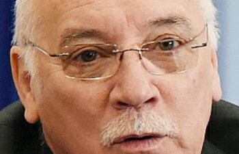 eladio-loizaga-ministro-de-relaciones-exteriores-de-paraguay-trabaja-en-la-agenda-de-los-presidentes--222430000000-1523144.jpg