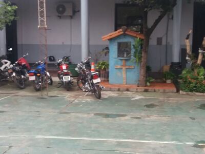 /pf/resources/images/abc-placeholder.png?d=2394