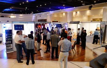 en-la-expo-electrica-que-finaliza-hoy-se-combinan-las-charlas-tecnicas-con-la-exhibicion-de-productos-del-sector--210233000000-1521323.jpg
