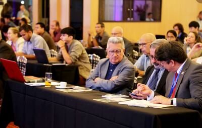 Expertos de distintos países participan de la cumbre de Mercociudades, donde la Comuna asuncena es la anfitriona. El evento se realiza en el Hotel Granados y concluye hoy.