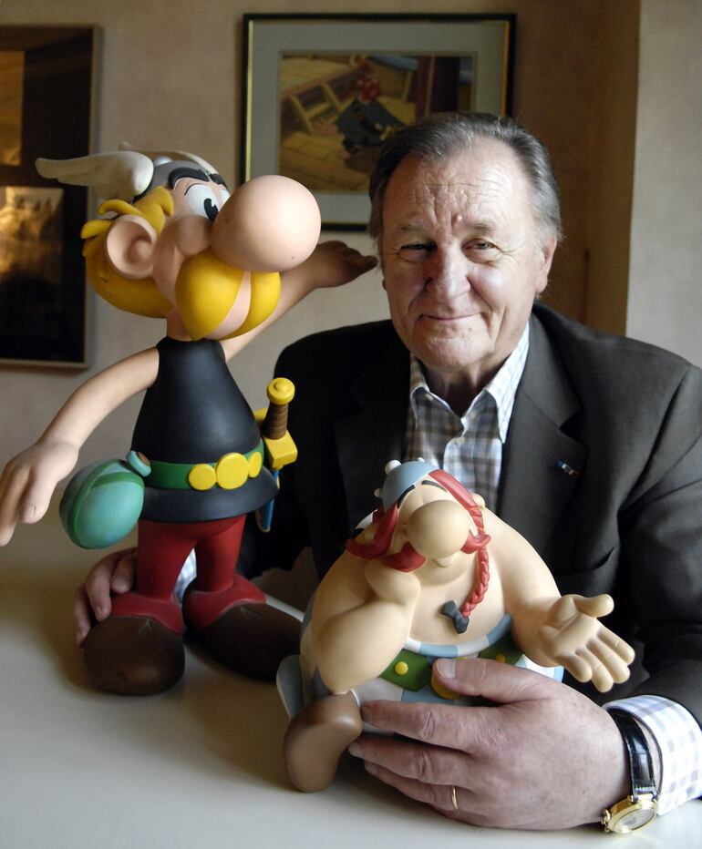 Imagen de archivo de 2007 de Albert Uderzo, autor e ilustrador francés.