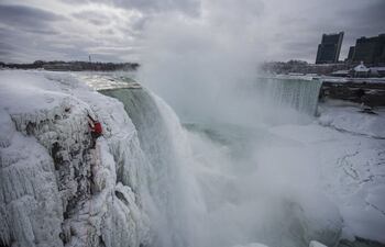 niagara-60117000000-1291416.jpg