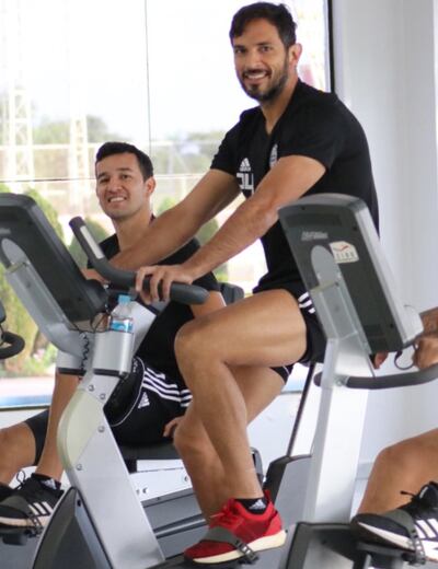 Roque Santa Cruz y Néstor Camacho,  en el gimnasio.