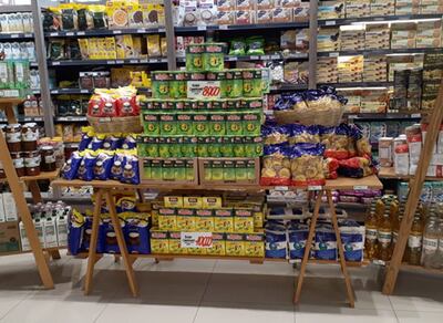 Varios productos de la canasta familiar están con descuentos, en Casa Rica.