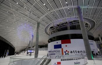 vista-de-la-nueva-terminal-en-el-aeropuerto-internacional-de-tocumen-en-panama-una-de-las-tantas-obras-de-odebrecht-efe-234554000000-1828702.jpg