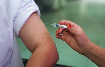 Las vacunas contra la influenza llegarán a mediados de abril.