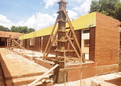 A tres aulas de la escuela básica N° 1325 Santa Rosa del Monday se les cambiará totalmente el techo.
