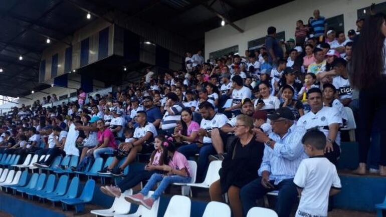 /pf/resources/images/abc-placeholder.png?d=2394