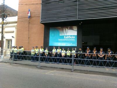 /pf/resources/images/abc-placeholder.png?d=2394