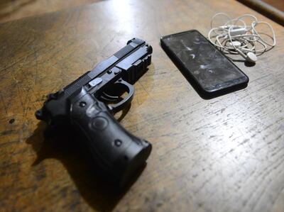 Evidencias incautadas de los presuntos autores.