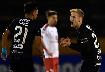 Daniel Nieto, de Independiente del Valle celebra tras anotar un gol.