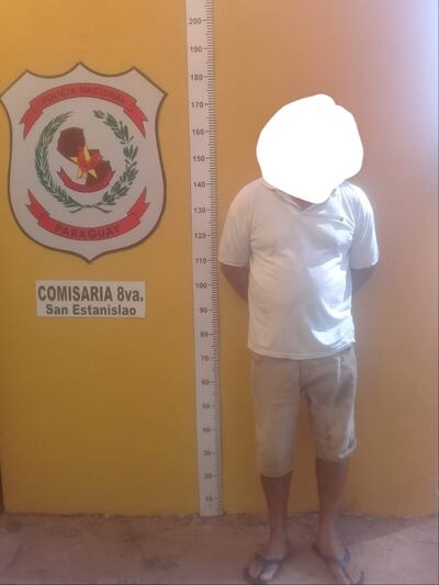 El hombre quedó detenido y a disposición de la Fiscalía.
