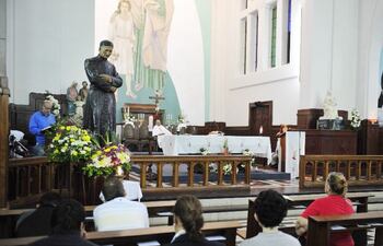 una-misa-se-celebro-ayer-en-el-templo-san-jose-en-recordacion-de-las-obras-de-san-miguel-garicoits--202826000000-551416.jpg