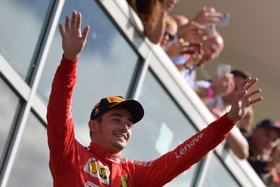 Charles Leclerc celebrando su triunfo.