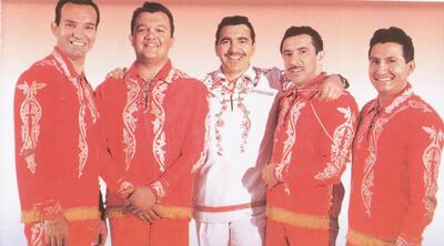 Paraná (de blanco) en los años sesenta, cuando el grupo Los Paraguayos estaba conformado por Alfredo Marcucci, Julio Jara, Reynaldo Meza y De los Santos González.