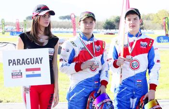 canillas-y-englert-cumplen-en-el-mundial-de-rotax-max-222952000000-1515444.jpg