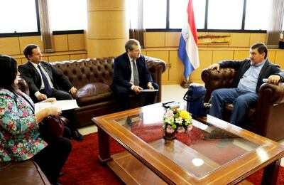 Ministros de la Corte se reunieron ayer con el titular del Senado Blas Llano sobre  presupuesto. El titular de la máxima instancia Eugenio Jiménez apoya la Cumbre.