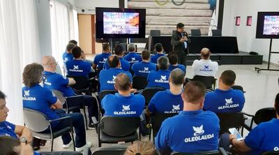 Parte de los árbitros presentes en la Clínica dictada en el auditorio del Comité Olímpico Paraguayo.