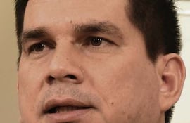 juan-carlos-baruja-ministro-asesor-del-gobierno-en-la-lucha-contra-la-pobreza-fue-ayer-en-mburuvicha-roga--205838000000-1415629.jpg