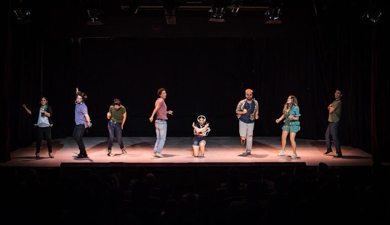 Una reflexión sobre las relaciones humanas propone esta  obra dirigida por Tana Schémbori.