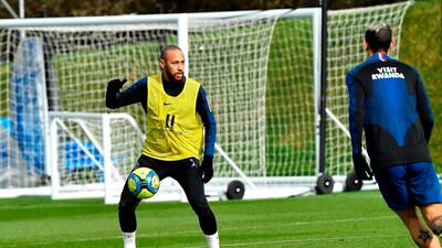Neymar en el entrenamiento del PSG.