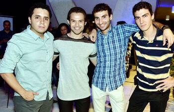 mario-amarilla-joel-casco-julius-reichert-y-julian-reichert--185943000000-1683354.jpg