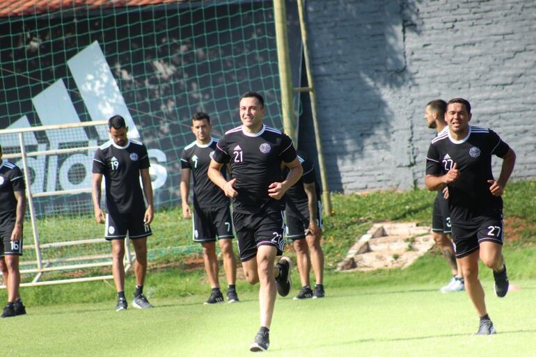 Olimpia, Superclásico.