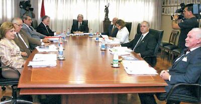 /pf/resources/images/abc-placeholder.png?d=2399