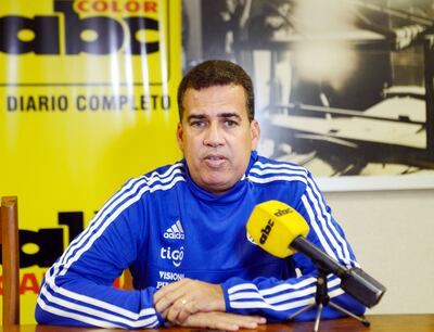 El entrenador brasileño Guga Zloccowick, en la reciente visita que realizó a nuestra redacción, señaló que la selección paraguaya tiene en los planes una gira por Asia.