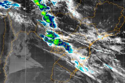 Imagen satelital del frente de tormenta que ingresa a nuestro país.