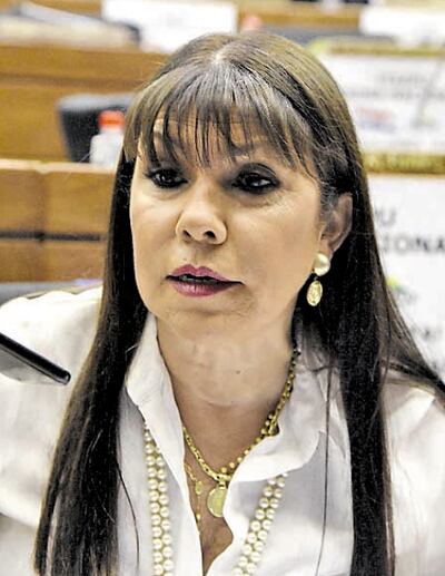 Celeste Amarilla, diputada (PLRA). No descarta presentar un pedido de pérdida de investidura contra Medina.
