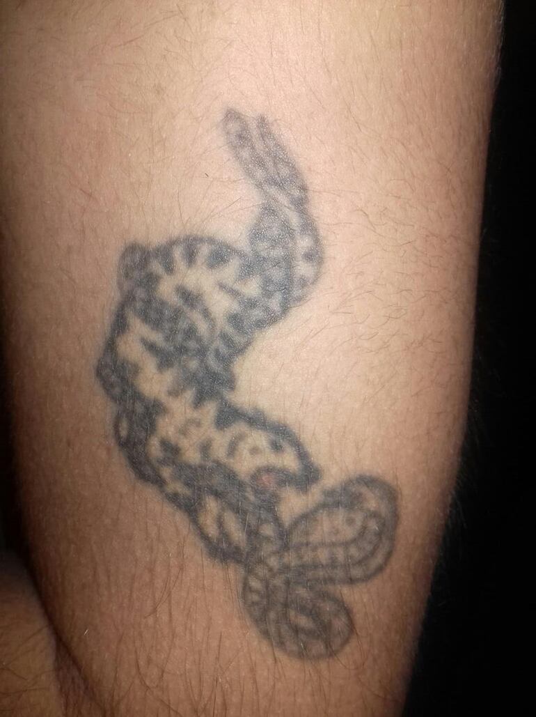 Tatuaje que tenía Gabriel David Insaurralde.