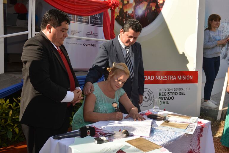 /pf/resources/images/abc-placeholder.png?d=2419