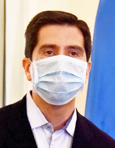 El ministro asesor del Poder Ejecutivo, Federico A. González, informó ayer sobre la situación de los paraguayos en el exterior.