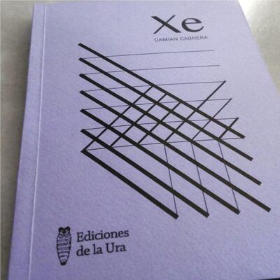 Música de DJ Farli en la noche de la presentación del libro Xe, de Damián Cabrera, en Tragaluz / Espacio Transversal, Asunción, Paraguay, 2019.