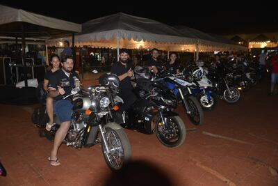 El encuentro de motociclistas se realiza en el  Club Área 4 de Ciudad del Este.